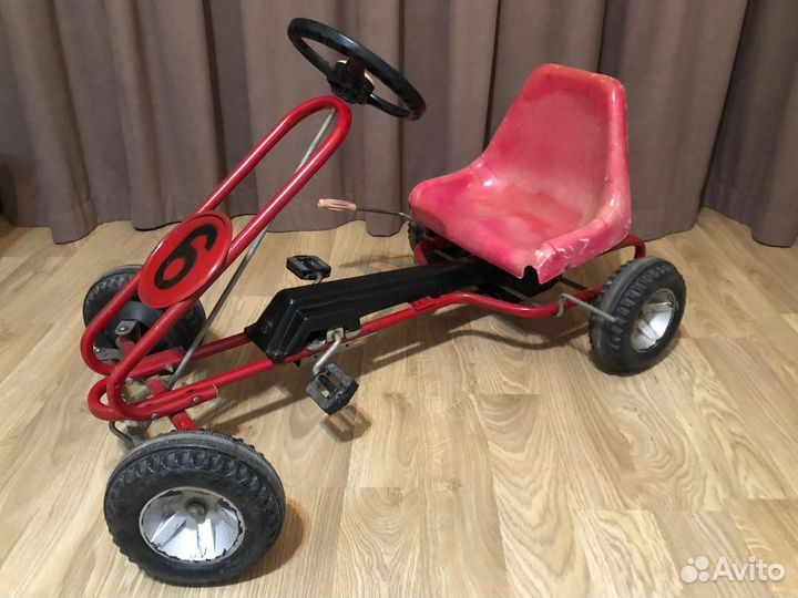 Детский веломобиль