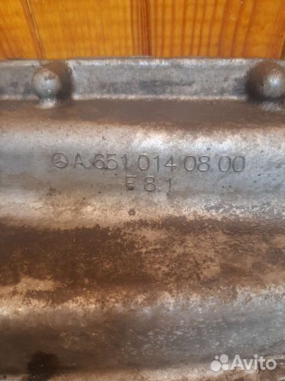 Поддон Мерседес ом651 2018г