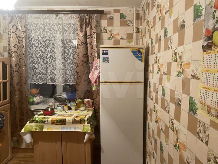 2-к. квартира, 40 м², 2/4 эт.