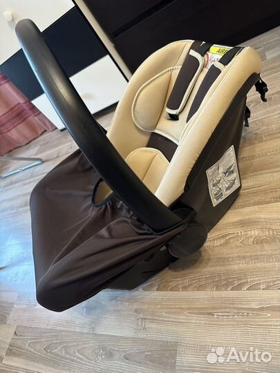 Детское автокресло-переноска (0-13 кг)