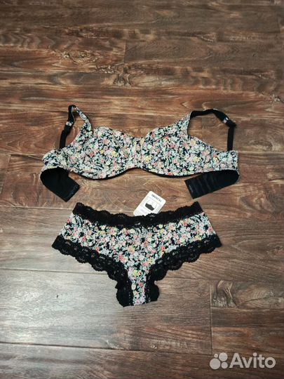 Комплект нижнего белья