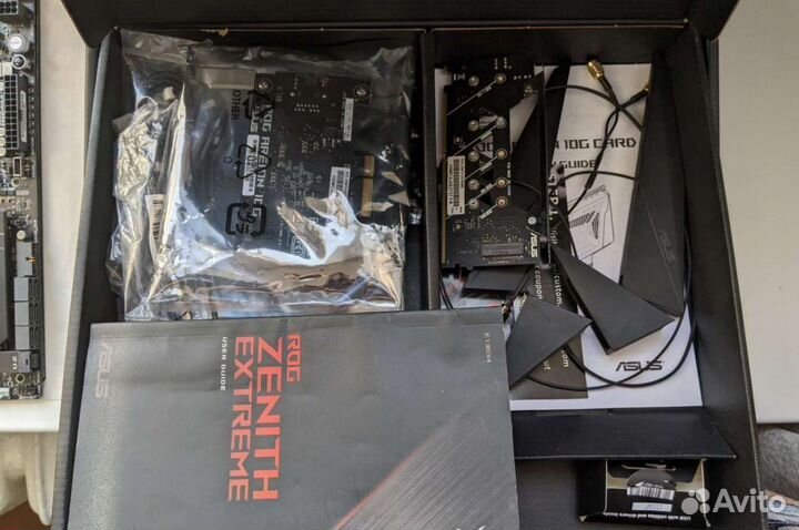 Amd threadripper 1950x + Asus ROG Zenith extreme