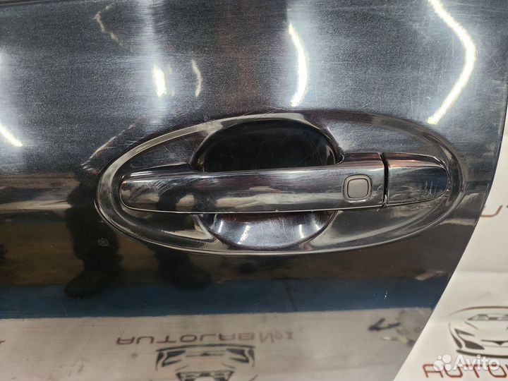 Левая передняя дверь Toyota Vitz KSP90