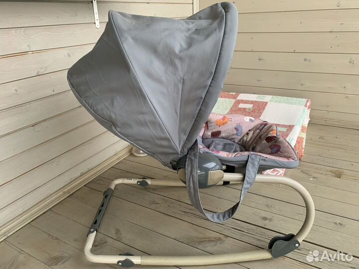 Шезлонг детский