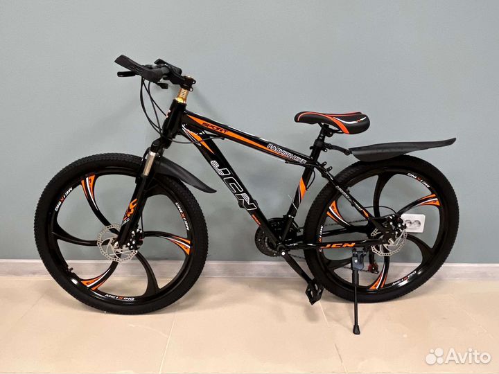 Велосипед новый на литых дисках