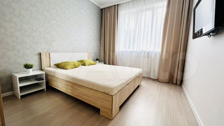 1-к. квартира, 52 м², 1/4 эт.