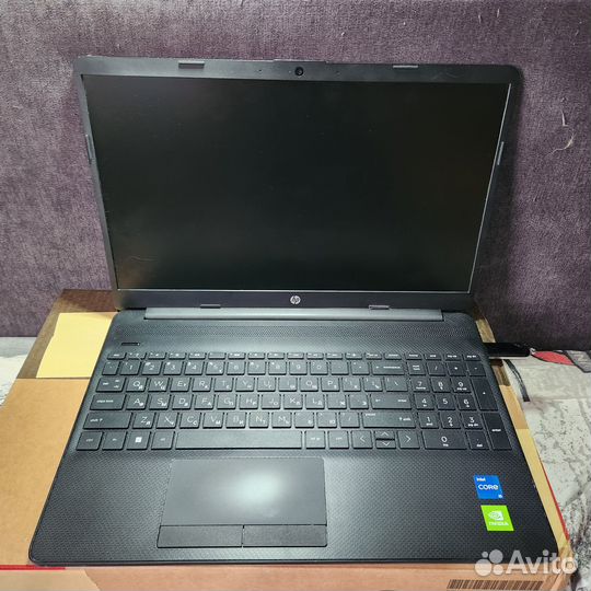 Ноутбук hp i5-1135g7