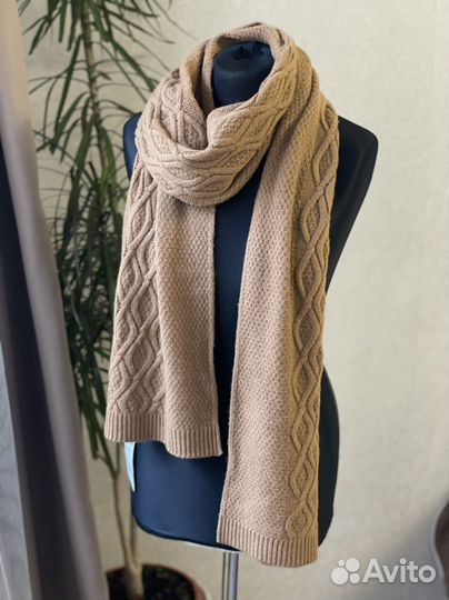Новый шарф Benetton,шерсть