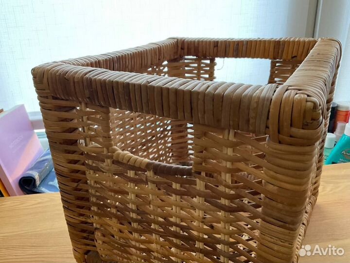 Плетеная корзина IKEA