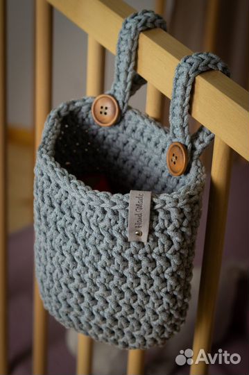 Вязаная подвесная корзинка