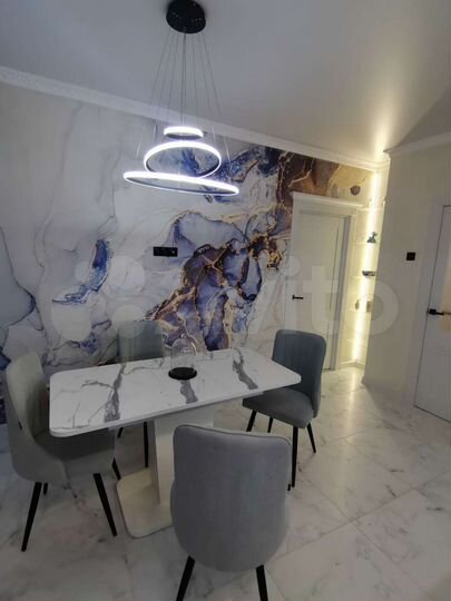 3-к. квартира, 88 м², 13/18 эт.