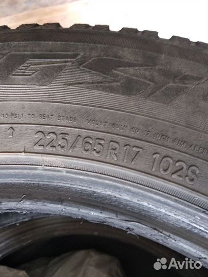 Toyo 310 225/65 R17 102S