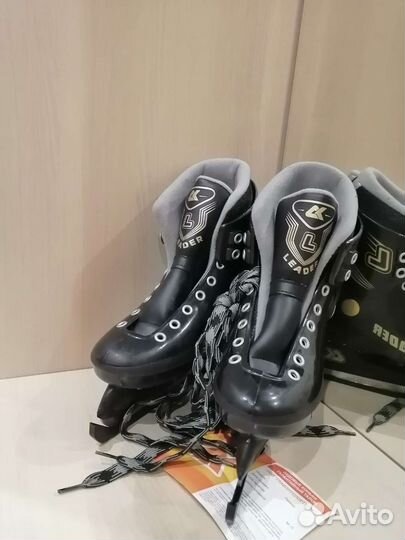 Коньки хоккейные 35р