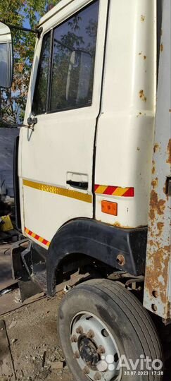 МАЗ 437041-262, 2006