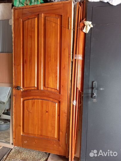 Продаю дверь