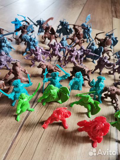 Большой набор солдатиков 