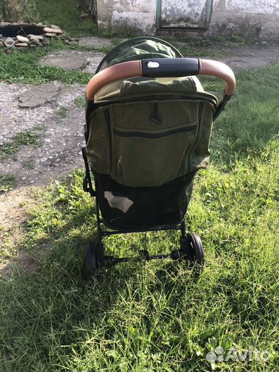 Прогулочная коляска yoya