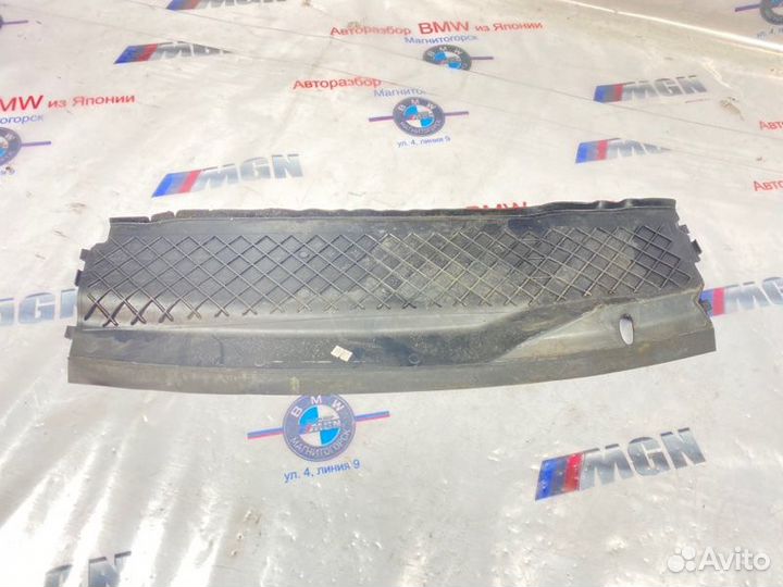 Воздуховод радиатора Bmw 7 E66 N62B44 2002