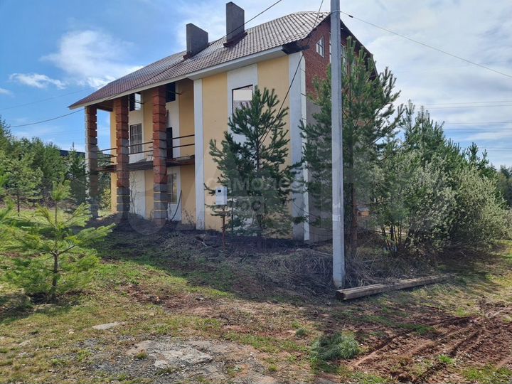 Коттедж 380 м² на участке 23 сот.