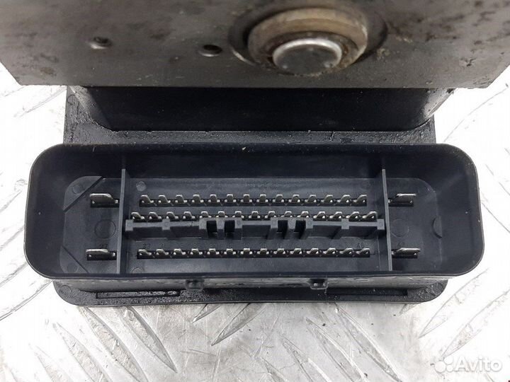 Блок ABS для Volkswagen Golf 4 1C0907379E