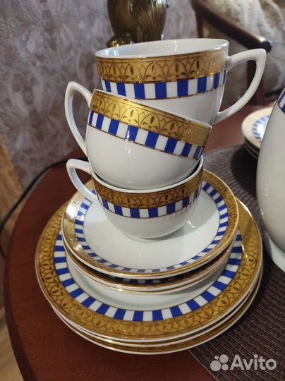Чайный сервиз на 6 персон