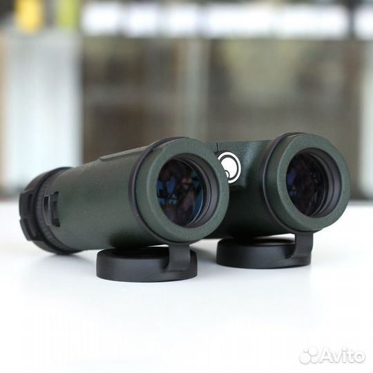 Компактный бинокль Levenhuk Karma PRO8-32