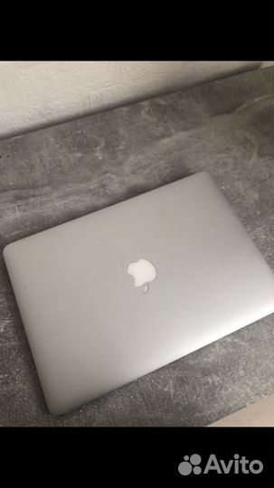 Apple MacBook Air