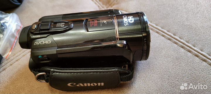 Цифровая видеокамера Canon legria HF S21