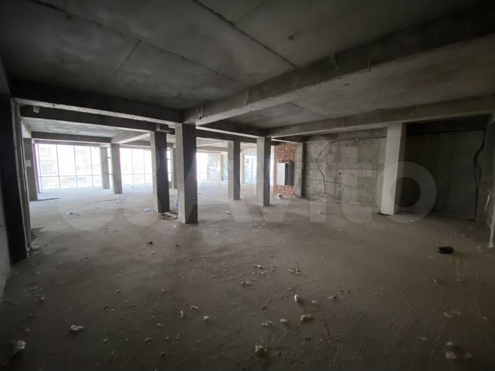 Свободного назначения, 565 м²