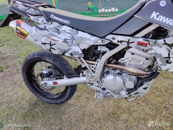 Kawasaki klx 250s/d-tracker 250