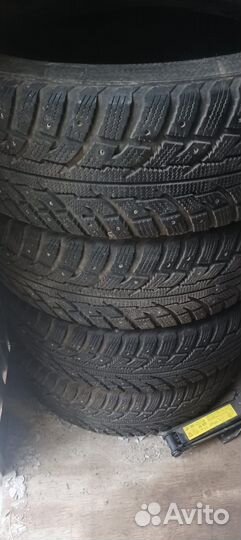 Kumho KC16 225/60 R18