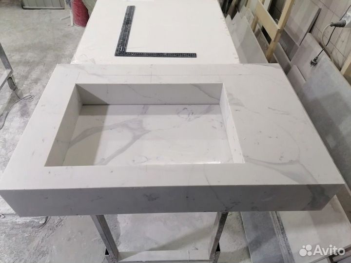 Откосы из искусственного камня на заказ