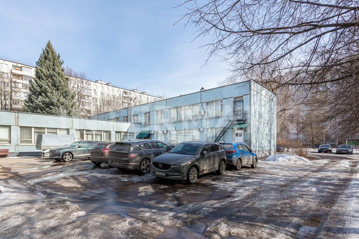 Продам здание, 1911.9 м²