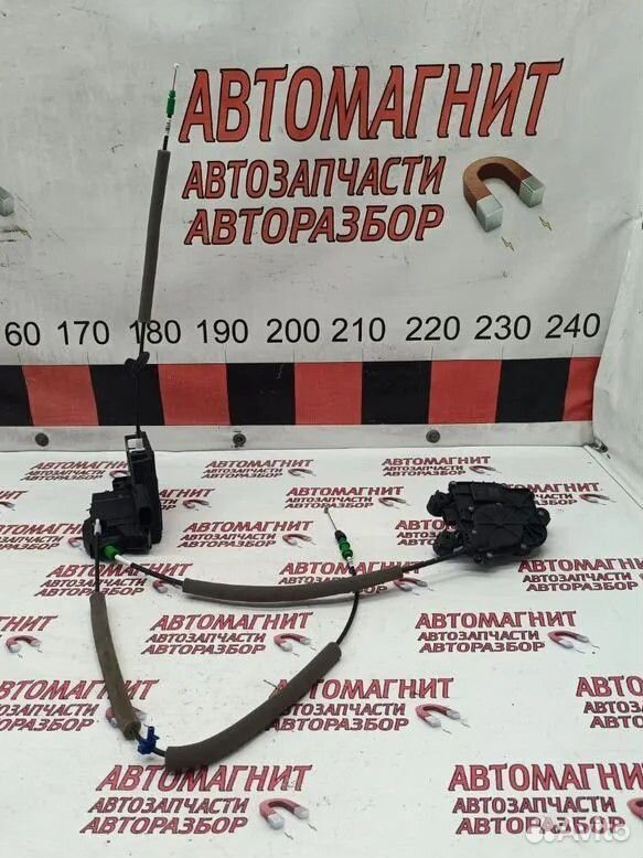 Замок двери задний правый Lixiang L7