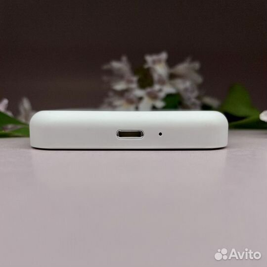 Magsafe battery pack