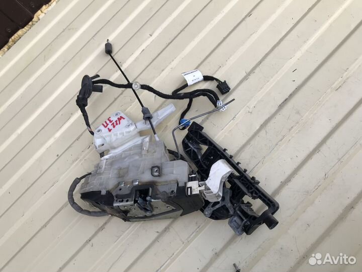 Замок двери задней правой Mercedes S-klasse W221