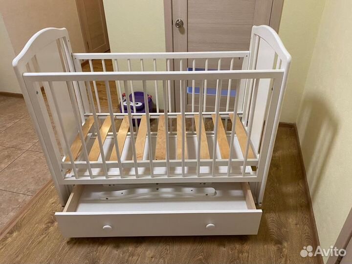 Кровать детская с маятником Тедди 3