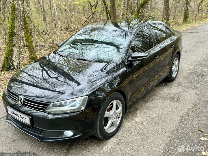 Volkswagen Jetta 1.6 МТ, 2013, 171 030 км