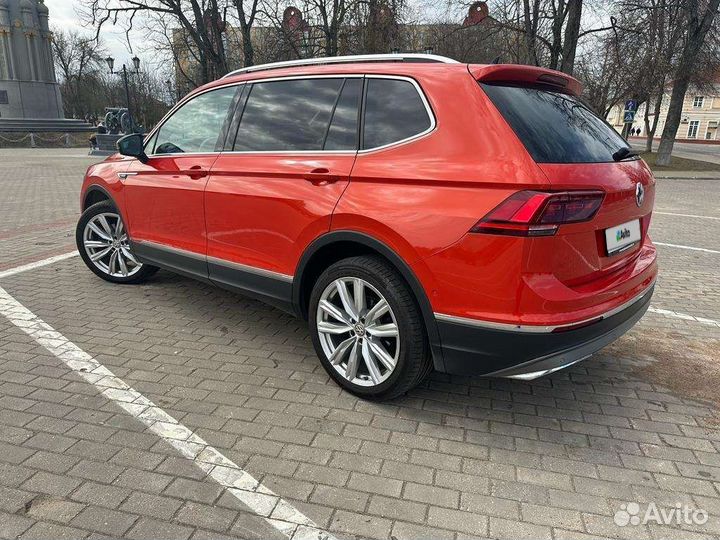 Volkswagen Tiguan 2.0 AMT, 2018, 110 000 км