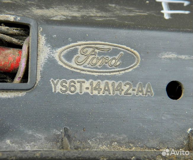 Блок предохранителей Ford Fiesta 4 1.8TD YS6T-14A1