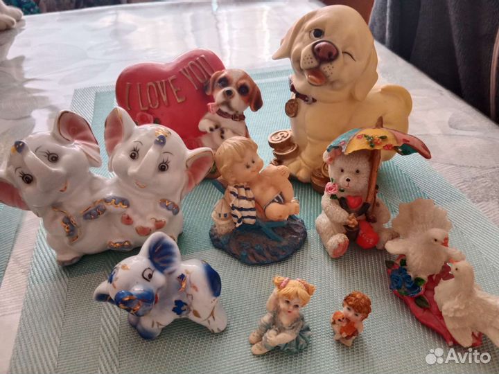 Сувениры фигурки игрушки