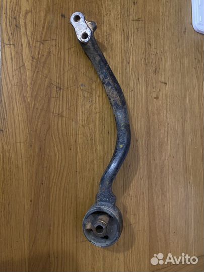 Рычаг передней подвески