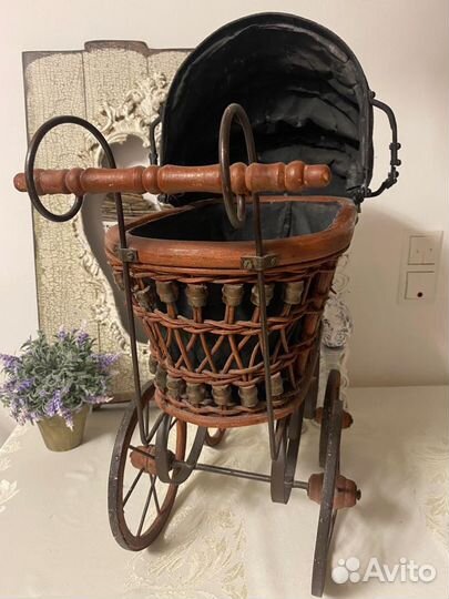 Старинная коляска. Германия