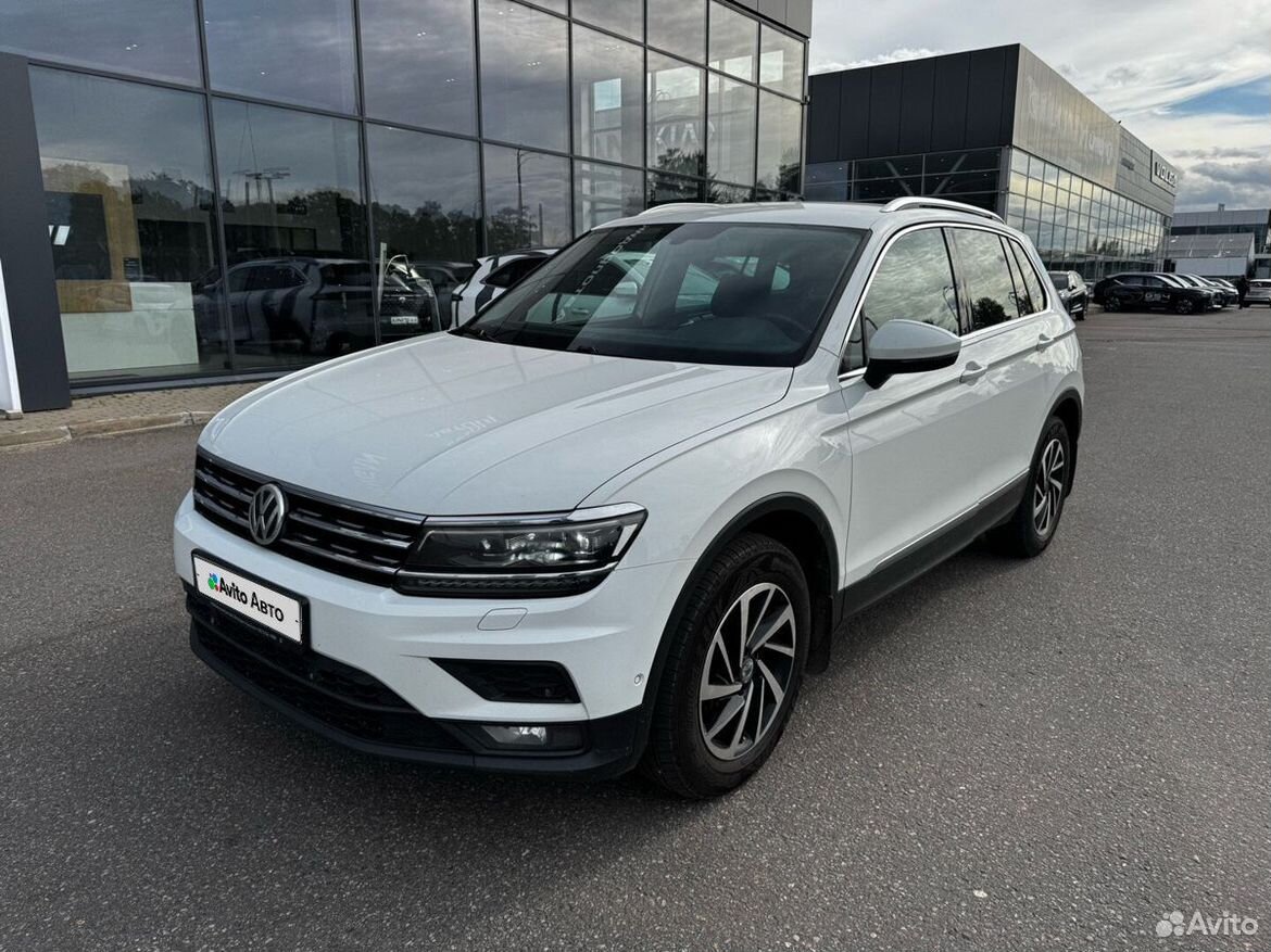 Volkswagen Tiguan 2.0 AMT, 2018, 60 000 км