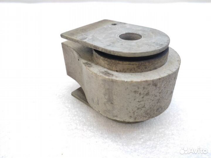 Подушка редуктора задняя Mercedes-Benz C-Class