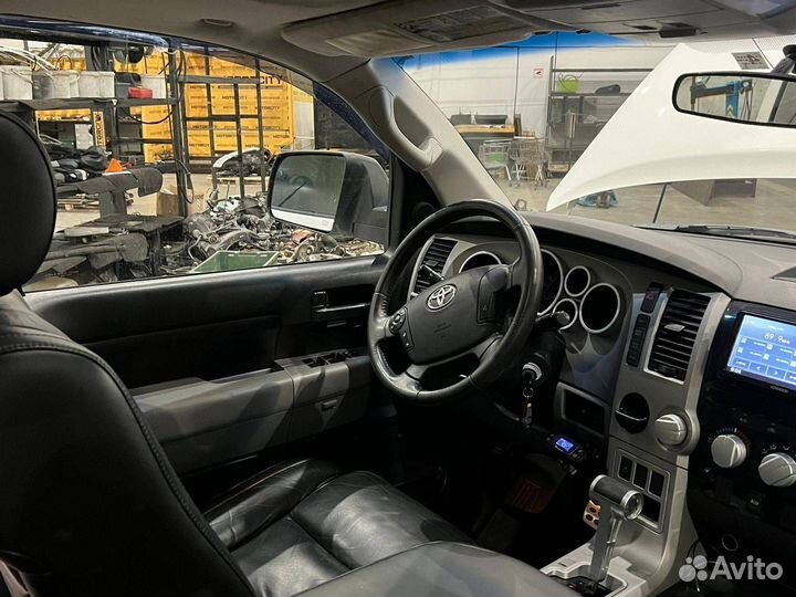 В разбор из Японии Toyota Tundra XK50 3urfe 5.7