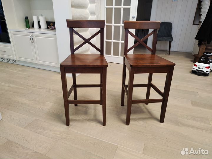 Стул барный (полубарный)