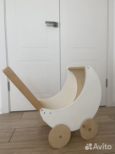 Детская деревянная коляска игрушечная