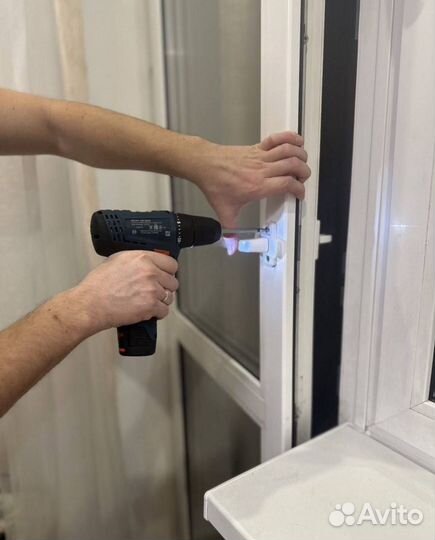 Замена уплотнителя, фурнитура для окон, замки