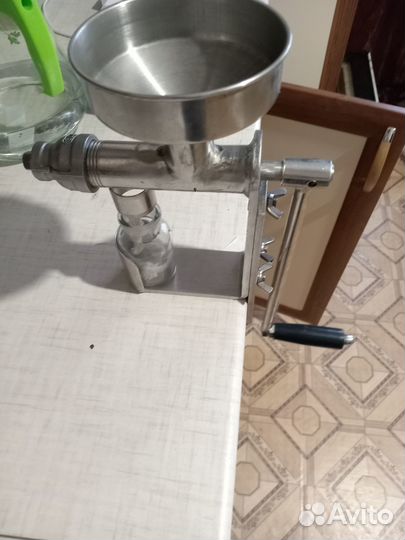 Пресс-машина для масла ручная